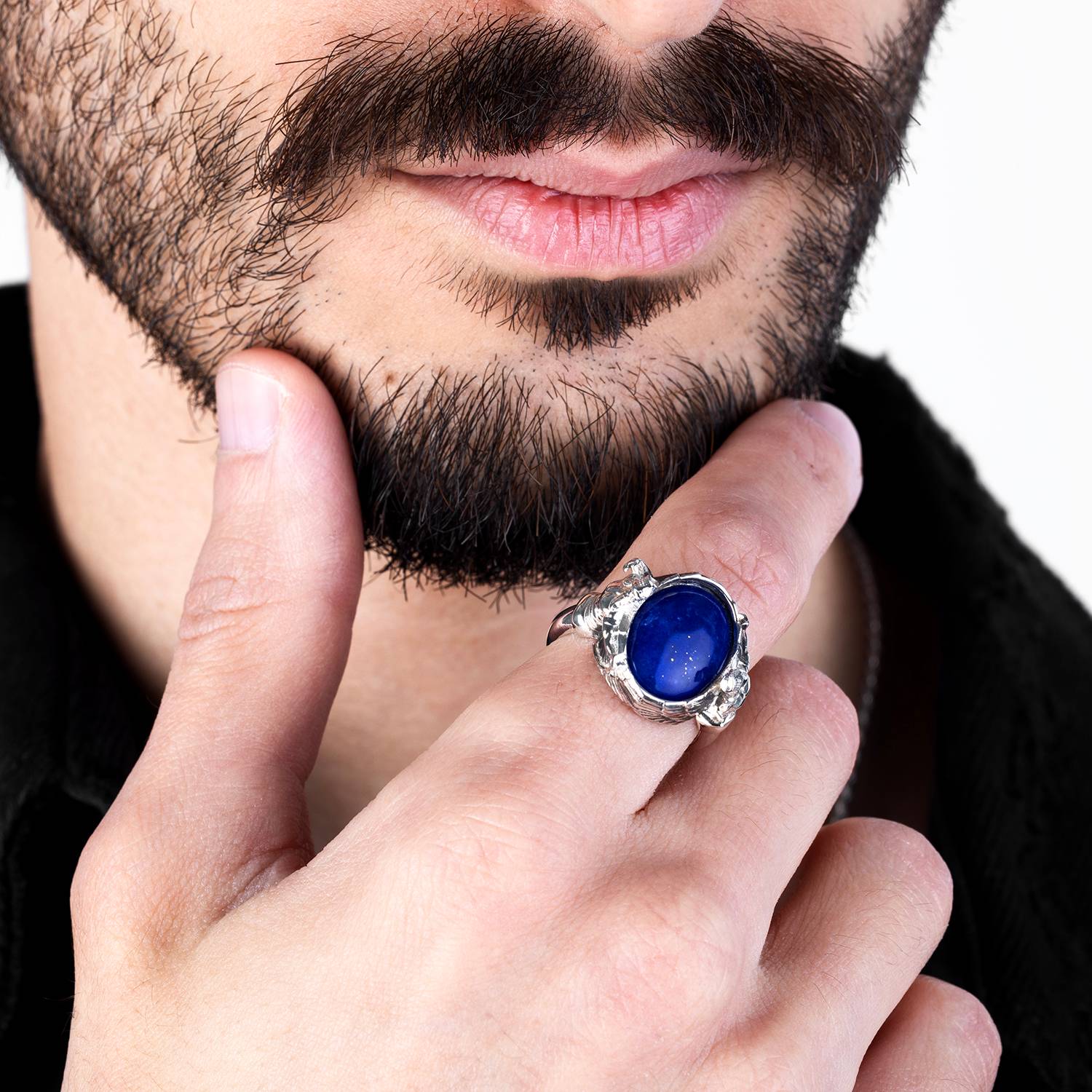 Ashur Lapis Lazuli ring on model